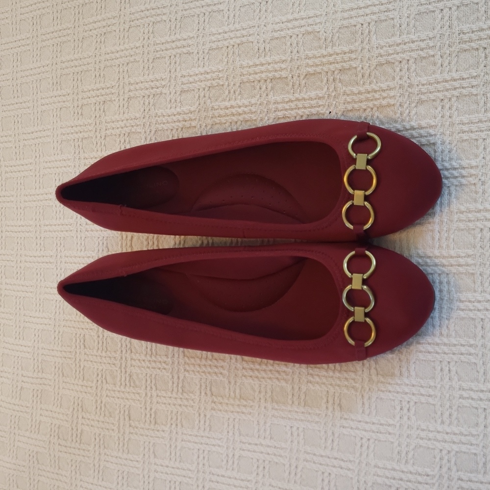 EUC Bandolino B Flexible 1.5" shoes worn once